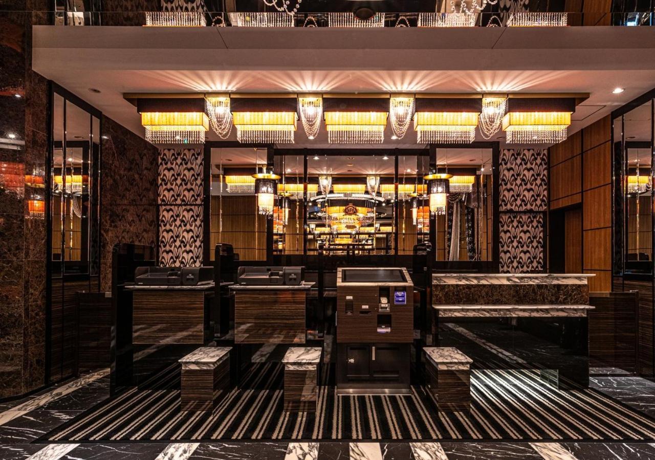 Apa Hotel & Resort Hakata Ekihigashi Fukuoka (Fukuoka) Exterior foto